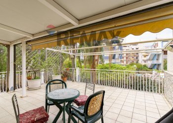 Terrazza - Bilocale viale jannuzzo
 
14, Giardini-Naxos - foto 1