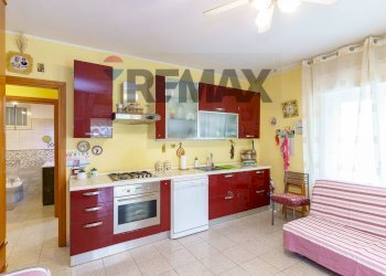 Cucina - Bilocale viale jannuzzo
 
14, Giardini-Naxos - foto 8