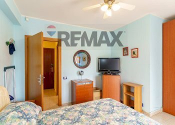 Camera / camera da letto - Bilocale viale jannuzzo
 
14, Giardini-Naxos - foto 16