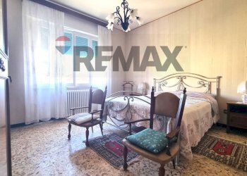 Camera / camera da letto - Apartment Via Mercantini
 
9, Cecina - photo 2