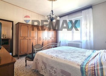 Camera / camera da letto - Apartment Via Mercantini
 
9, Cecina - photo 3