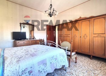 Camera / camera da letto - Apartment Via Mercantini
 
9, Cecina - photo 4