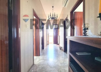 Hall / corridoio - Apartment Via Mercantini
 
9, Cecina - photo 7