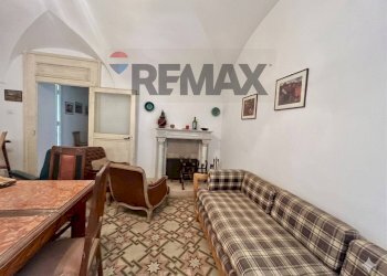 Sala da pranzo - Appartamento via Cirelli
 
1, Vairano Patenora - foto 38