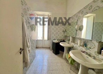 Bagno - Appartamento via Cirelli
 
1, Vairano Patenora - foto 68