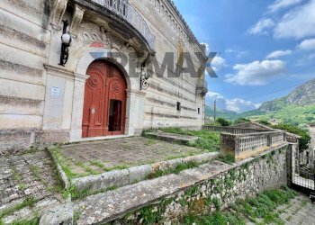 Edificio all\'aperto - Appartamento via Cirelli
 
1, Vairano Patenora - foto 101