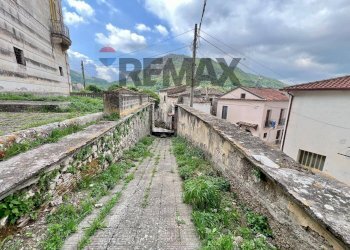 Vista delle montagne - Appartamento via Cirelli
 
1, Vairano Patenora - foto 102