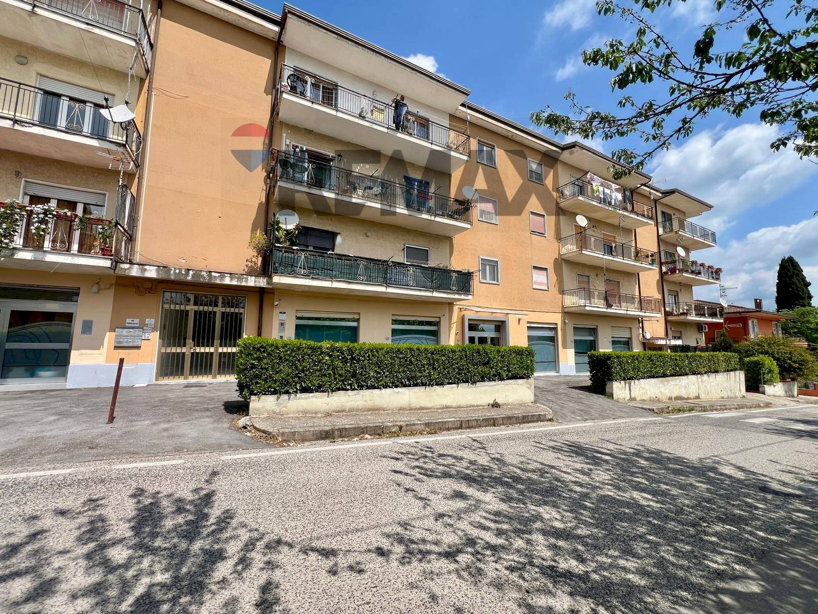 Edificio all\'aperto - Appartamento via Ceraselle
240, Caianello - foto 3