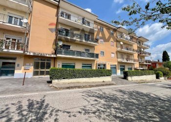 Edificio all\'aperto - Appartamento via Ceraselle
 
240, Caianello - foto 3