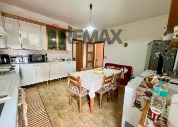 Sala da pranzo - Appartamento via Ceraselle
 
240, Caianello - foto 23