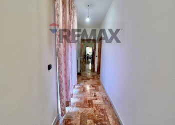 Hall / corridoio - Appartamento via Ceraselle
 
240, Caianello - foto 58