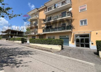 Edificio all\'aperto - Appartamento via Ceraselle
 
240, Caianello - foto 62