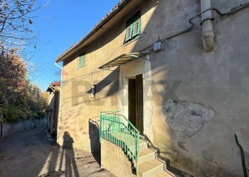 Edificio all\'aperto - Rustic località Bugile Soprano
 
6, Carcare - photo 2