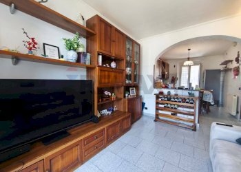 Soggiorno - Appartamento Via Montenero
 
9, Vado Ligure - foto 8