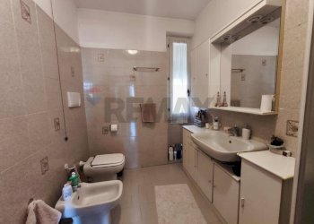 Bagno - Appartamento Via Montenero
 
9, Vado Ligure - foto 27