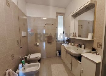 Bagno - Appartamento Via Montenero
 
9, Vado Ligure - foto 28