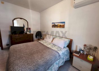 Camera / camera da letto - Appartamento Via Montenero
 
9, Vado Ligure - foto 33