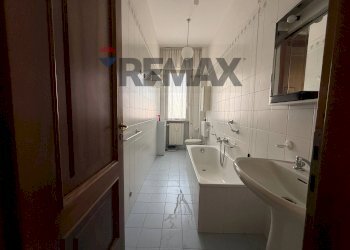 Bagno - Appartamento via Mignone
 
13B/20, Savona - foto 45