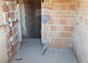 Non correlato - Villa a Schiera via onna
48, L'Aquila - foto 4