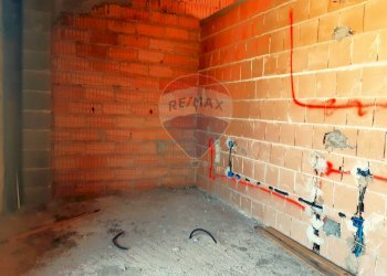 Non correlato - Villa a Schiera via onna
48, L'Aquila - foto 5
