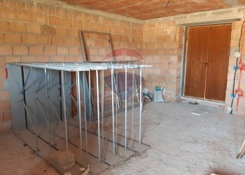 Scale - Villa a Schiera via onna
48, L'Aquila - foto 22