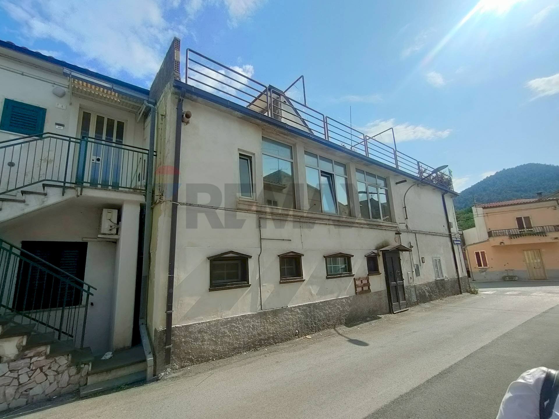 Edificio all\'aperto - Casa semi indipendente Bussi sul Tirino - foto 1