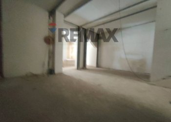 Parcheggio - Commercial Premises VIA PORTICI DI SAN BERNARDINO, L'Aquila - photo 7