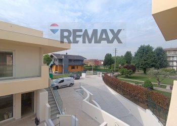 Edificio all\\\'aperto - Apartment VIA CESARE BATTISTI, Brembate di Sopra - photo 9