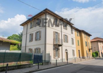 Edificio all\'aperto - Appartamento Via A. Locatelli
 
8, Mapello - foto 2