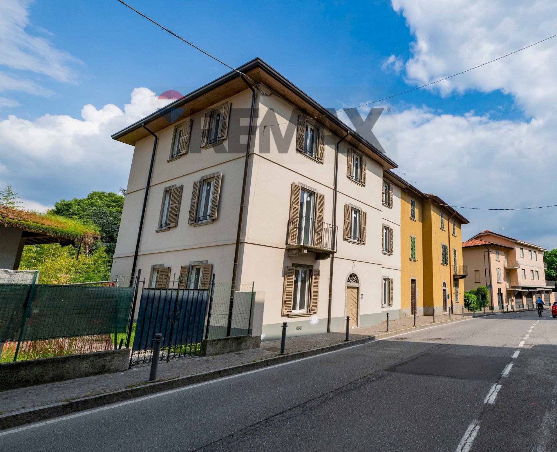 Edificio all\'aperto - Appartamento Via A. Locatelli
 
8, Mapello - foto 2