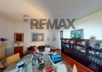Sala da pranzo - Villa Via Argine Po
 
23, Vigarano Mainarda - photo 13
