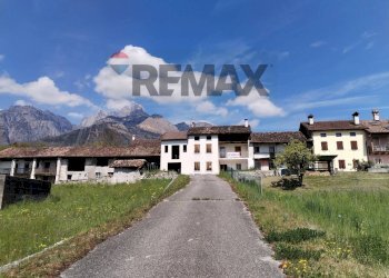 Casa all\'aperto - Semi-detached house Via Fumach
 
10, San Gregorio nelle Alpi - photo 2