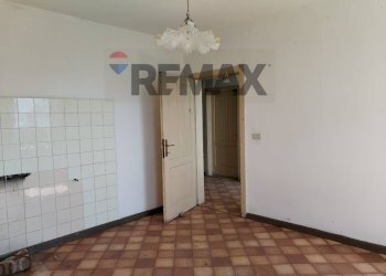 Stanza vuota - Semi-detached house Via Fumach
 
10, San Gregorio nelle Alpi - photo 9