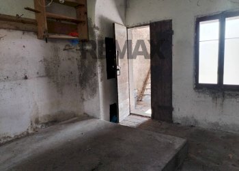 Stanza vuota - Semi-detached house Via Fumach
 
10, San Gregorio nelle Alpi - photo 16