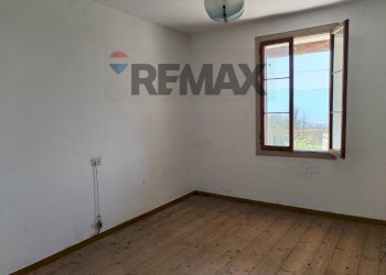 Stanza vuota - Semi-detached house Via Fumach
 
10, San Gregorio nelle Alpi - photo 31