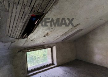 Stanza vuota - Semi-detached house Via Fumach
 
10, San Gregorio nelle Alpi - photo 40