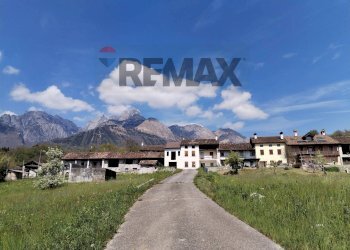 Vista delle montagne - Semi-detached house Via Fumach
 
10, San Gregorio nelle Alpi - photo 46