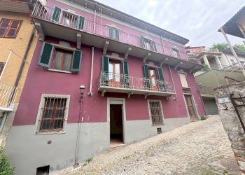 Foto 2 - Stabile - Palazzo via  Villa Nuova
 
9, Canelli - foto 2