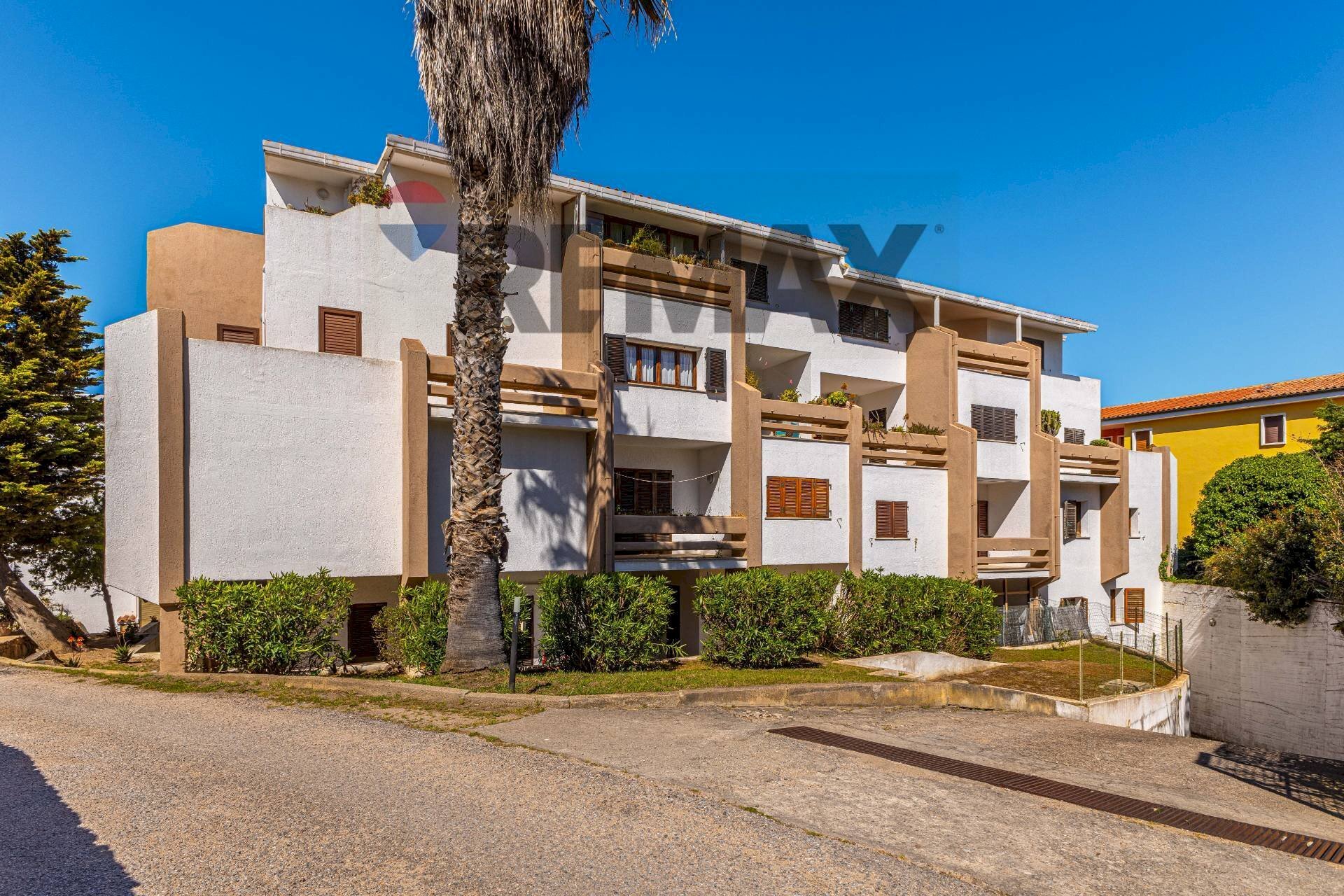Edificio all\'aperto - Trilocale Località Gialdinu
snc, Santa Teresa Gallura - foto 2