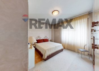 Camera / camera da letto - Bilocale Via Don Giovanni Calabria
 
20, Milano - foto 32