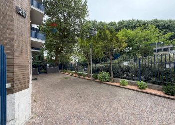 Edificio all\'aperto - Bilocale Via Don Giovanni Calabria
 
20, Milano - foto 43