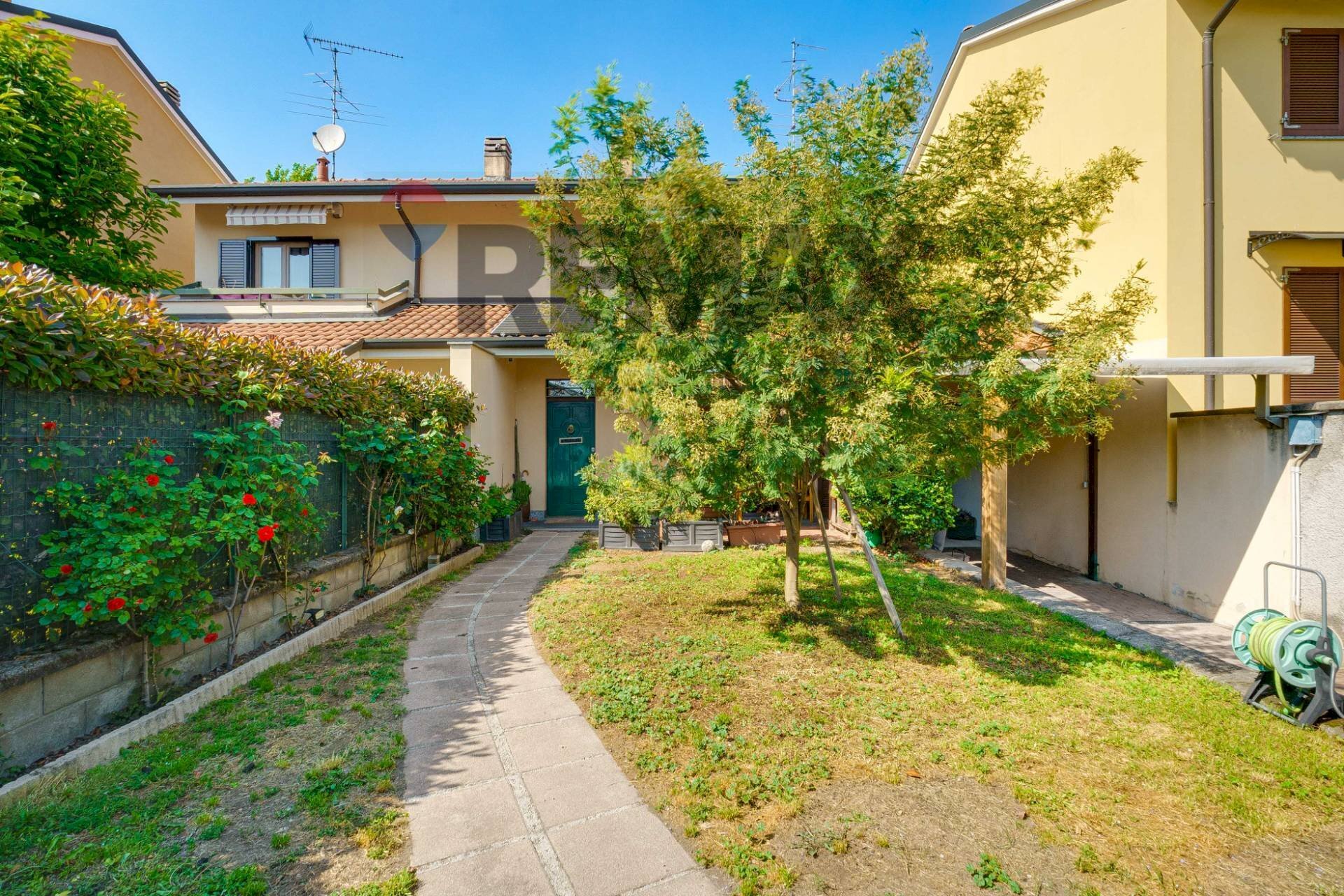 Giardino - Villa via Lombardia
 
52, Olgiate Olona - foto 1
