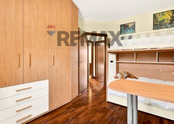 Camera / camera da letto - Villa via Lombardia
 
52, Olgiate Olona - foto 13