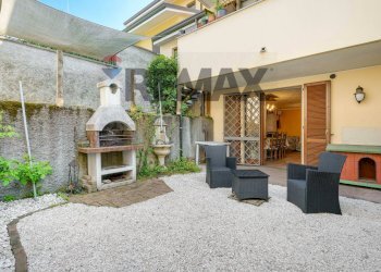 area esterna - Villa via Lombardia
 
52, Olgiate Olona - foto 20