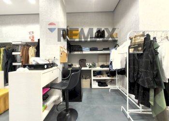 Ufficio - Attività Commerciale Via Belvedere
 
45/b, Napoli - foto 11