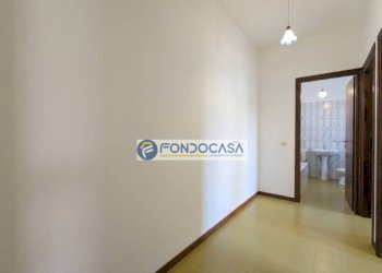 corridoio - Trilocale Via dei Cerri
 
15, Massa - foto 10