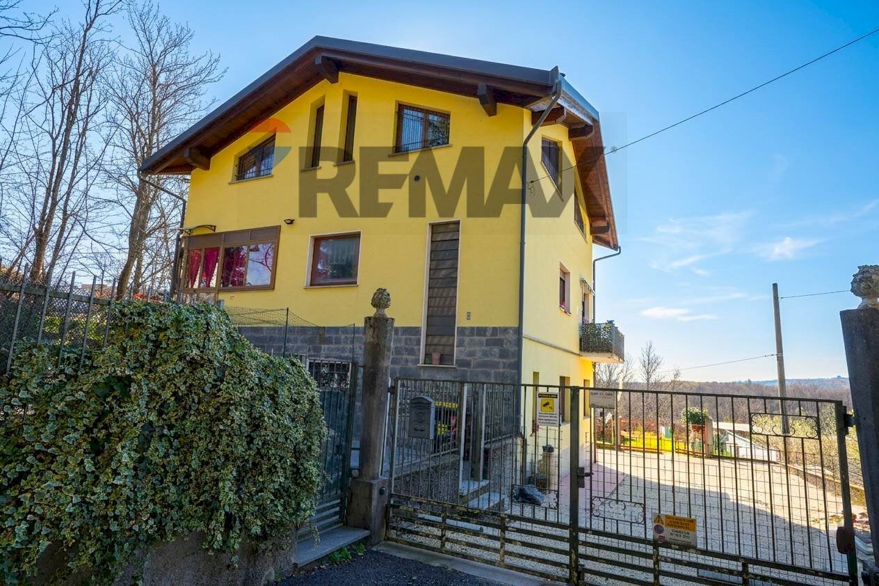 Casa all\'aperto - Villa via Cavour
 
5, Caravate - foto 3