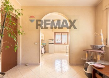 Hall / corridoio - Villa via Cavour
 
5, Caravate - photo 20