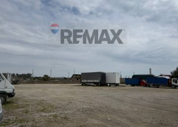 Edificio all\'aperto - Commercial Premises C.da Giardinelli - SS117, Gela - photo 5