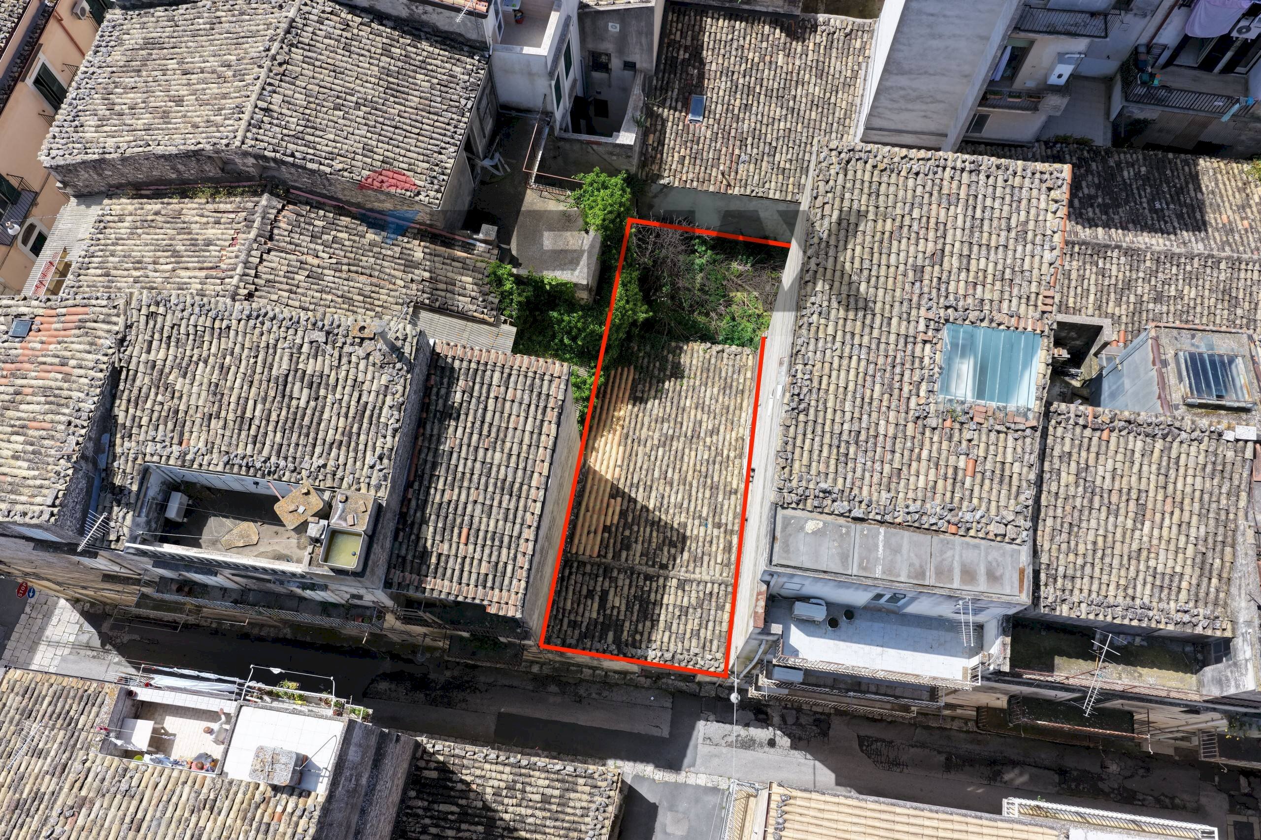 Posizione della mappa - Box Via S. Francesco
 
14, Ragusa - photo 1